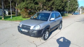 Hyundai Tucson 2, 0CRDI 4х4 - 5800 лв. / 2965.49 € - 90991914 2 | Car24.bg Hyundai Tucson 2, 0CRDI 4х4 - 5800 лв. / 2965.49 € - 90991914 2