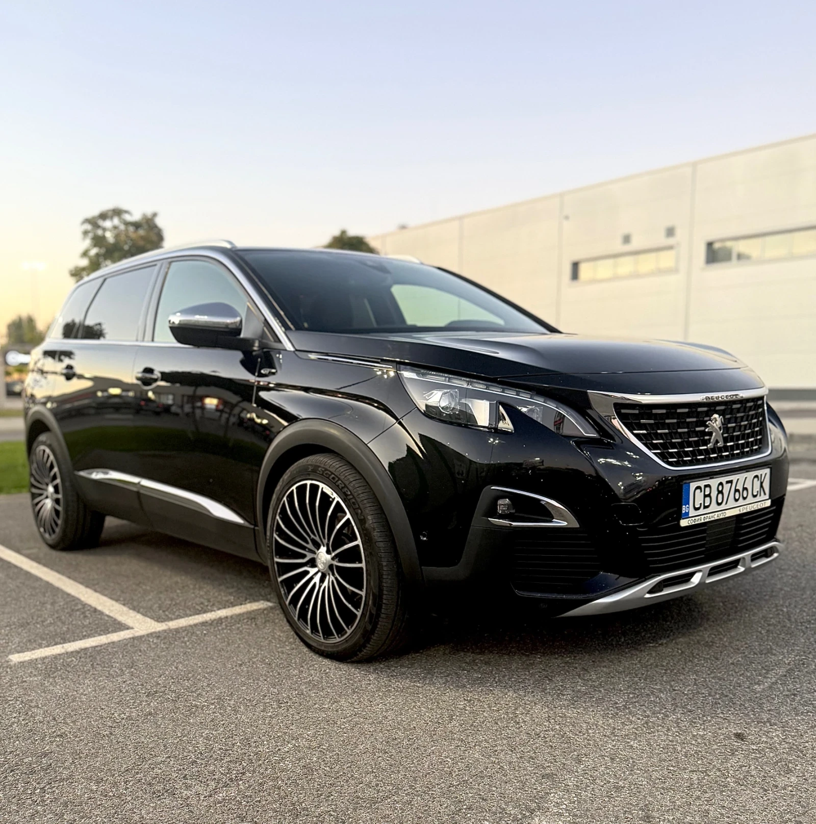 Peugeot 5008 2.0D 180kc-GT-line / 7 местна  - изображение 8 | Auto.bg Peugeot 5008 2.0D 180kc-GT-line / 7 местна  - изображение 8