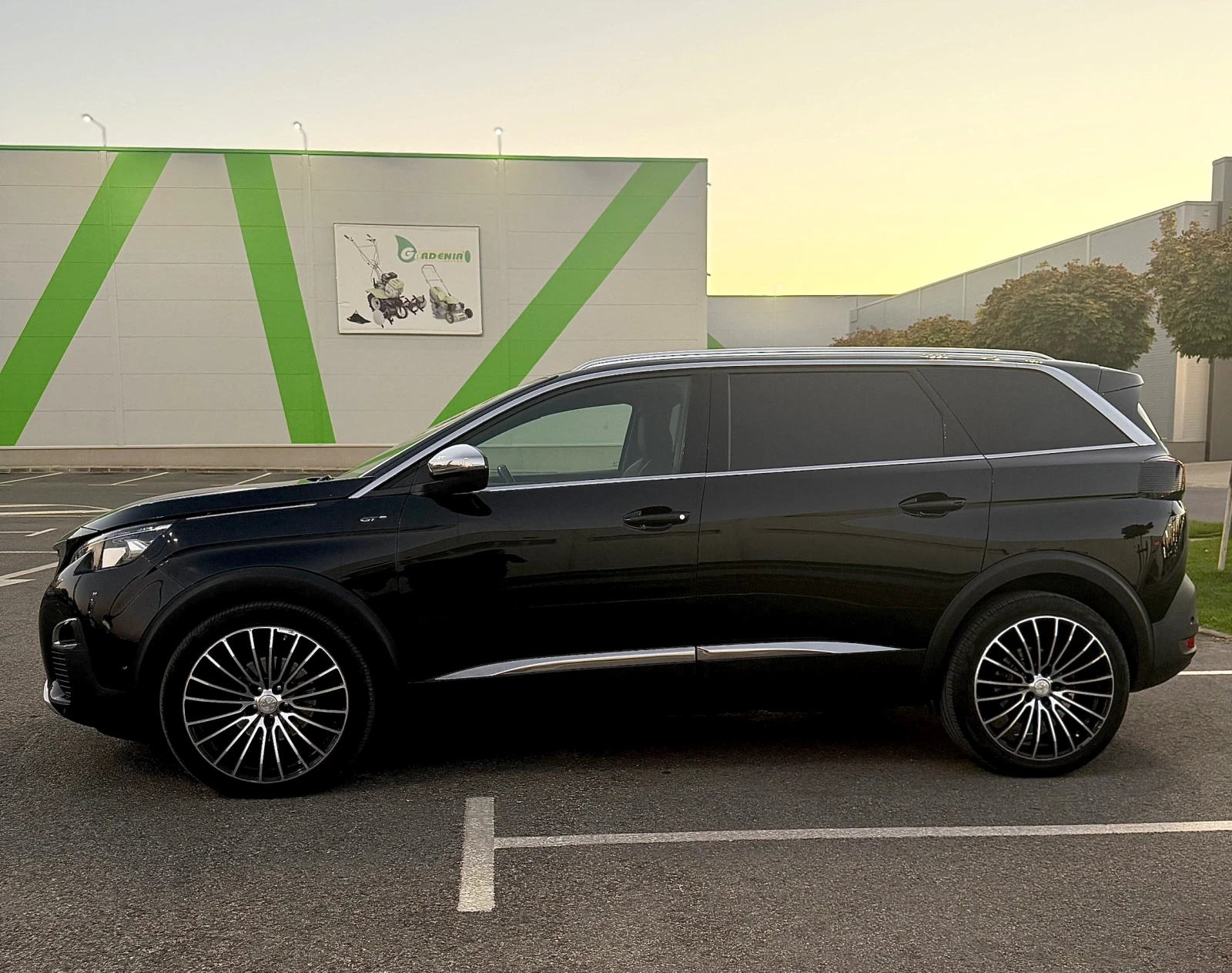 Peugeot 5008 2.0D 180kc-GT-line / 7 местна  - изображение 3 | Auto.bg Peugeot 5008 2.0D 180kc-GT-line / 7 местна  - изображение 3