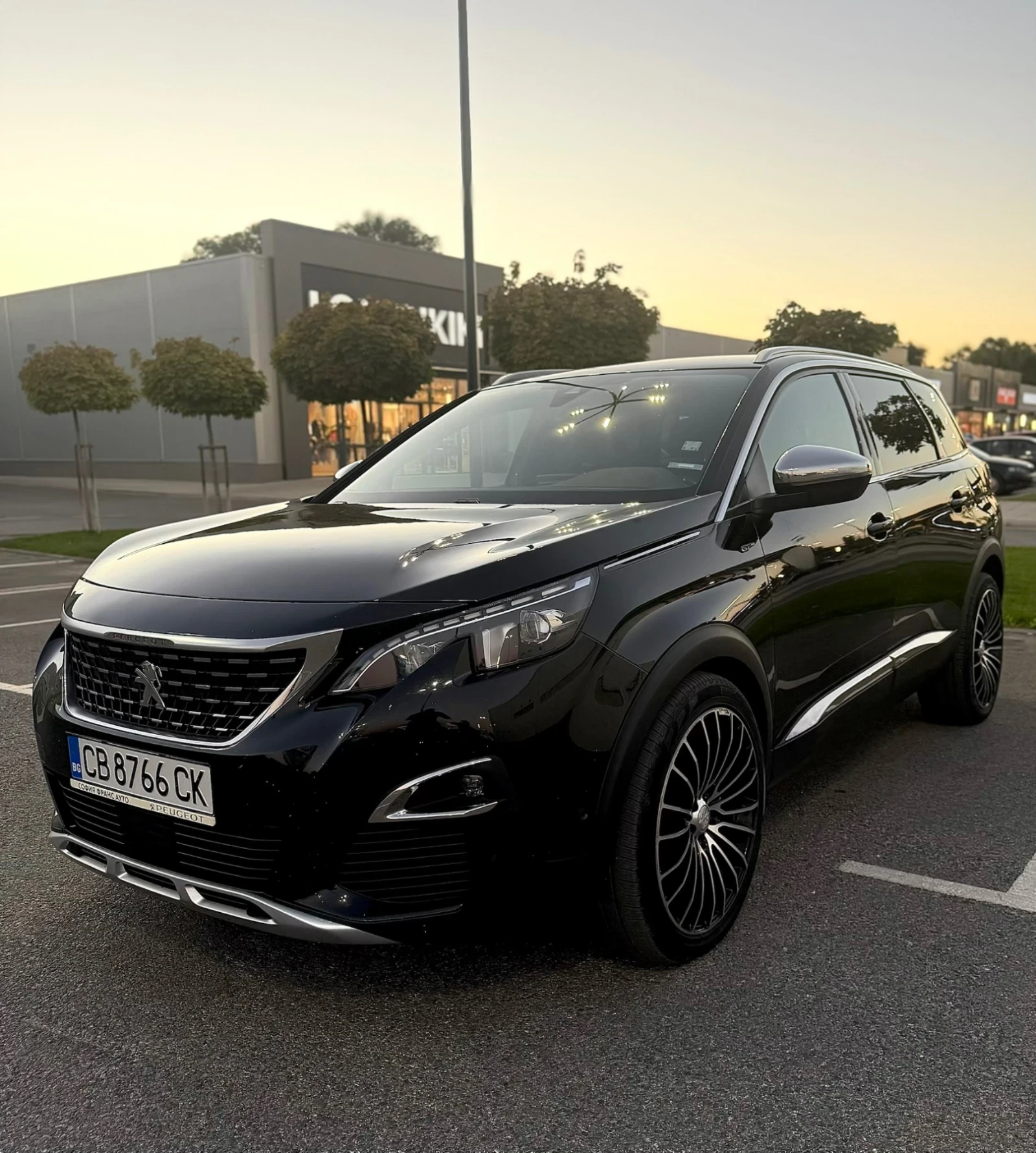 Peugeot 5008 2.0D 180kc-GT-line / 7 местна  - изображение 2 | Auto.bg Peugeot 5008 2.0D 180kc-GT-line / 7 местна  - изображение 2