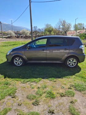 Toyota Corolla verso 2.2 d4d | Auto.bg — изображение 4 Toyota Corolla verso 2.2 d4d | Auto.bg — изображение 4