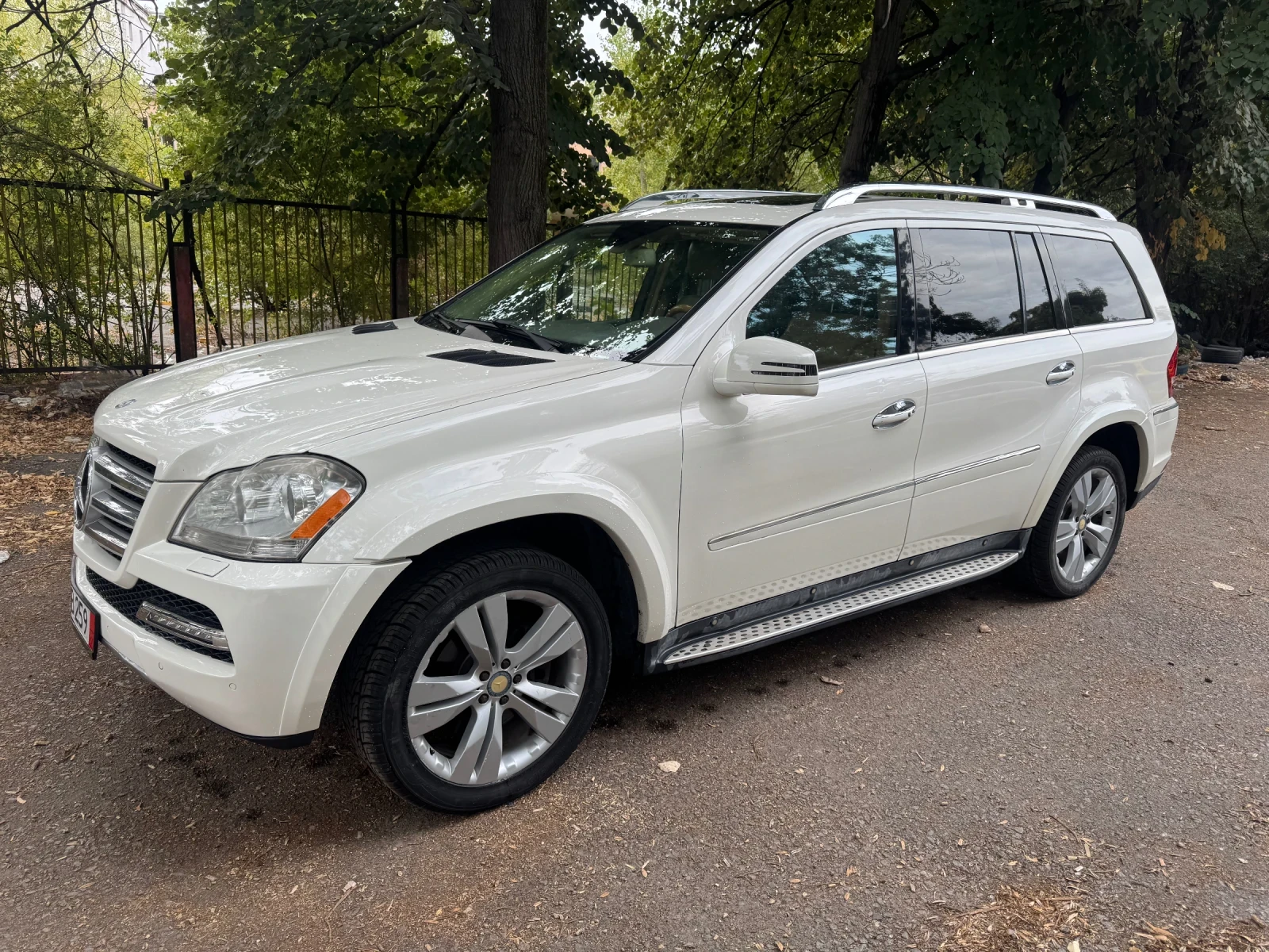 Mercedes-Benz GL 550 Grand edition | Auto.bg — изображение 1 Mercedes-Benz GL 550 Grand edition | Auto.bg — изображение 1
