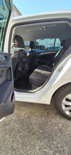 VW Golf - 10500 € / 20536.22 лв. - 61739997 8 | Car24.bg VW Golf - 10500 € / 20536.22 лв. - 61739997 8