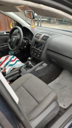 VW Golf - 3200 € / 6258.66 лв. - 79173920 7 | Car24.bg VW Golf - 3200 € / 6258.66 лв. - 79173920 7