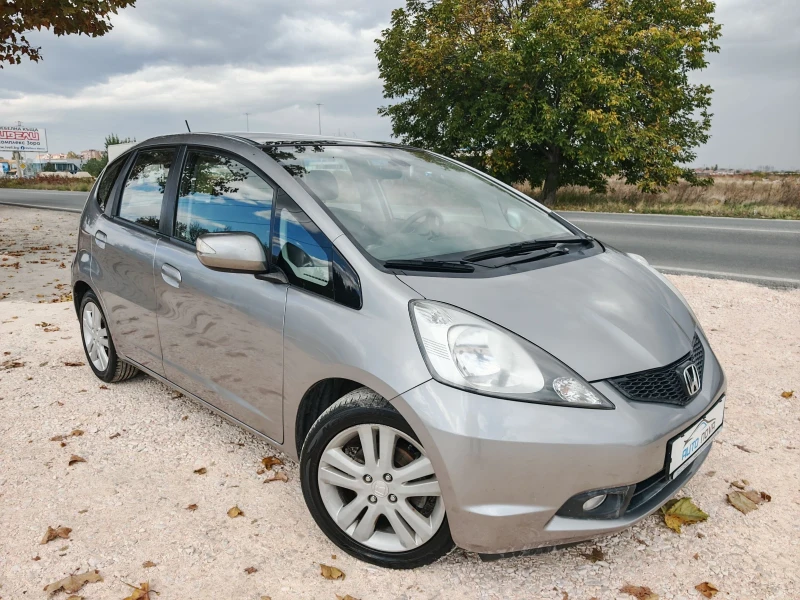 Honda Jazz 1.4 БЕНЗИН 99 К.С. ! ПАНОРАМА! КАТО НОВА! УНИКАТ  - 7490 лв. / 3829.58 € - 75724462 1 | Car24.bg Honda Jazz 1.4 БЕНЗИН 99 К.С. ! ПАНОРАМА! КАТО НОВА! УНИКАТ  - 7490 лв. / 3829.58 € - 75724462 1