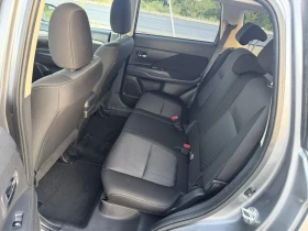 Mitsubishi Outlander 2.2-150 к.с / 4X4 / АВТОМАТИК / НАВИГАЦИЯ / ЕВРО6 | Auto.bg — изображение 13 Mitsubishi Outlander 2.2-150 к.с / 4X4 / АВТОМАТИК / НАВИГАЦИЯ / ЕВРО6 | Auto.bg — изображение 13