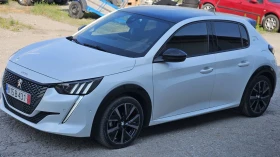 Peugeot 208 GT-Line 131hp панорама