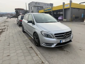 Снимка Mercedes-Benz B 220