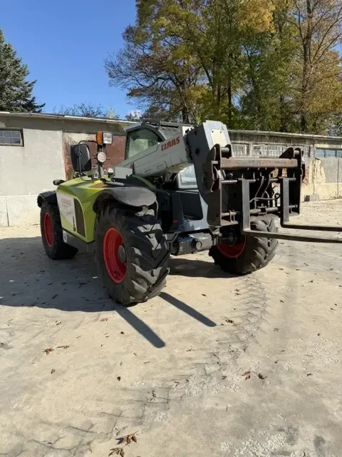 Телескопичен товарач Claas Scorpion 7040 - изображение 6 | Auto.bg Телескопичен товарач Claas Scorpion 7040 - изображение 6