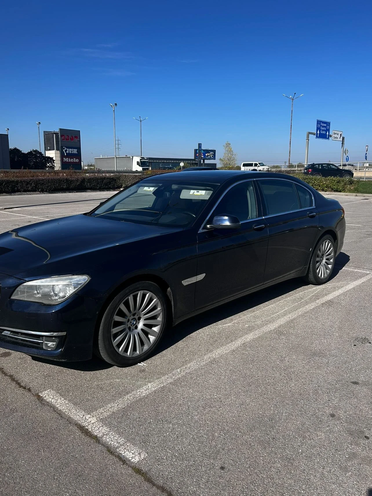 BMW 750 Li Xd FULL FACE DIGITAL - изображение 7 | Auto.bg BMW 750 Li Xd FULL FACE DIGITAL - изображение 7