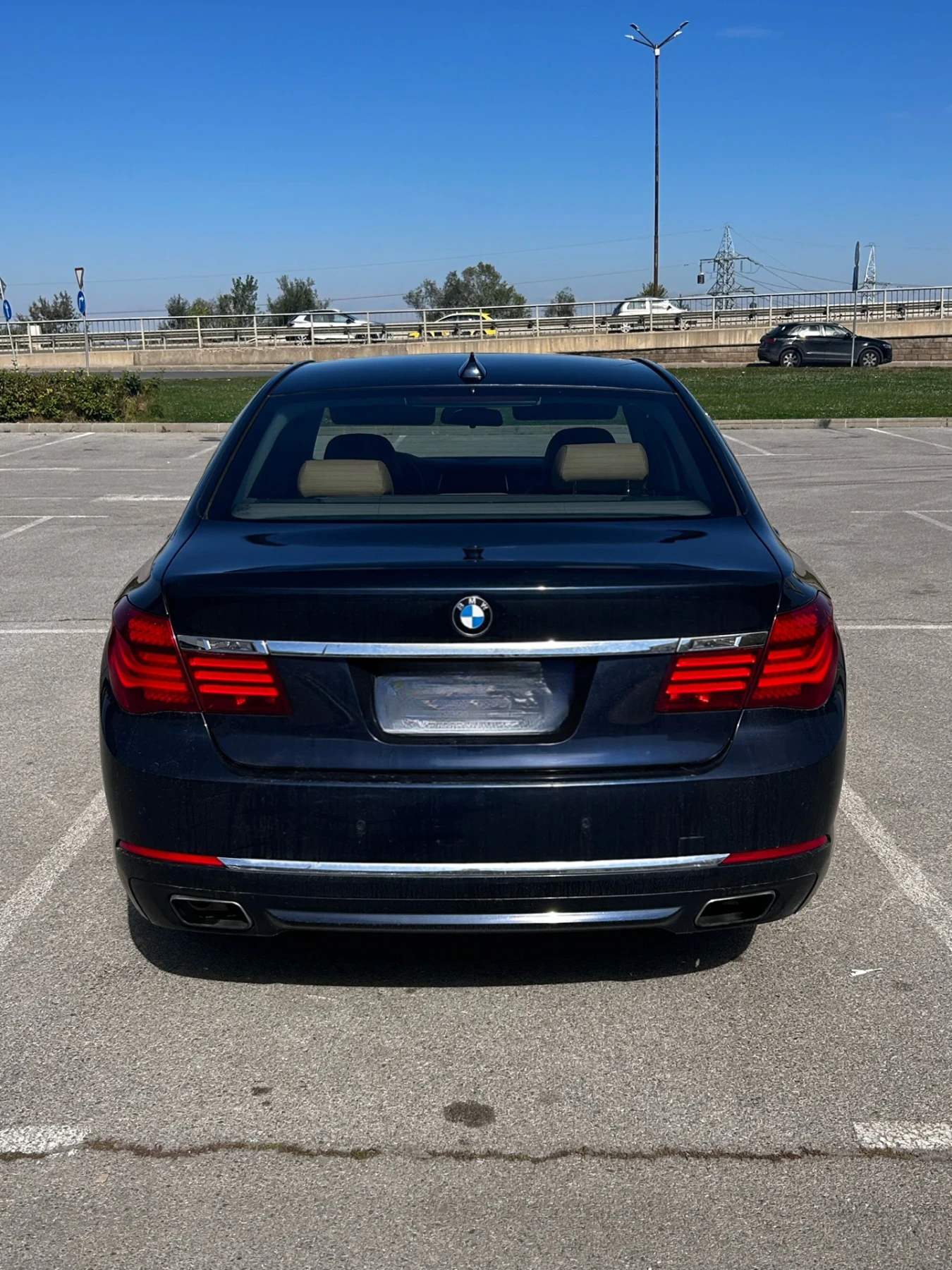 BMW 750 Li Xd FULL FACE DIGITAL - изображение 3 | Auto.bg BMW 750 Li Xd FULL FACE DIGITAL - изображение 3