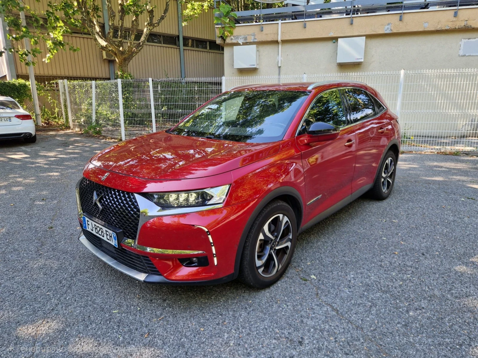 DS DS 7 Crossback 2.0BLUEHDI 177 OPERA EAT8 | Auto.bg — изображение 1 DS DS 7 Crossback 2.0BLUEHDI 177 OPERA EAT8 | Auto.bg — изображение 1