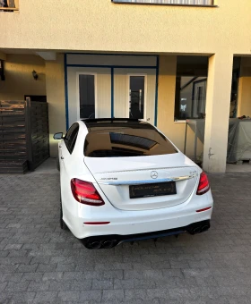 Mercedes-Benz E 53 AMG * AMG* PANO* BURMESTER* KEYLESS* | Auto.bg — изображение 4 Mercedes-Benz E 53 AMG * AMG* PANO* BURMESTER* KEYLESS* | Auto.bg — изображение 4
