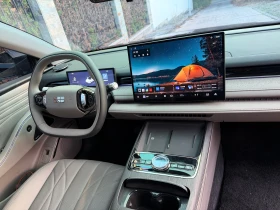 Geely Galaxy Star Shine 8 PHEV Galaxy Star 8 130 km | Auto.bg — изображение 16 Geely Galaxy Star Shine 8 PHEV Galaxy Star 8 130 km | Auto.bg — изображение 16