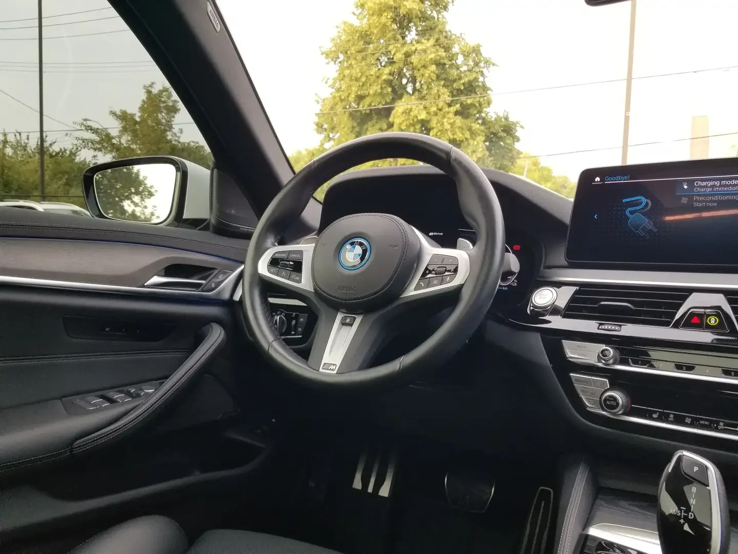 BMW 530E M-SPORT* HARMAN/KARDON* HEAD-UP*  - изображение 7 | Auto.bg BMW 530E M-SPORT* HARMAN/KARDON* HEAD-UP*  - изображение 7