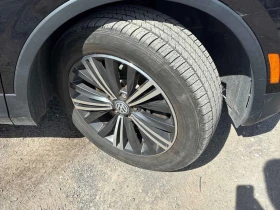 VW Tiguan Highline/CARFAX/Подгрев/Пано/КЛИП/ФИНАНСИРАНЕ | Auto.bg — изображение 14 VW Tiguan Highline/CARFAX/Подгрев/Пано/КЛИП/ФИНАНСИРАНЕ | Auto.bg — изображение 14