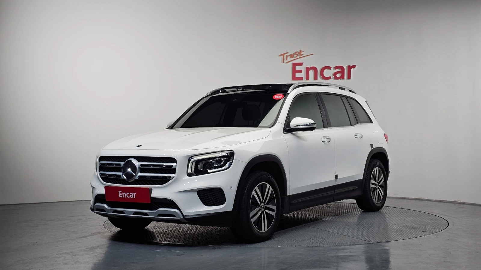 Mercedes-Benz GLB 200 ПОДГРЕВ* ПАНО* ПАМЕТ* LANE ASSIST | Auto.bg — изображение 1 Mercedes-Benz GLB 200 ПОДГРЕВ* ПАНО* ПАМЕТ* LANE ASSIST | Auto.bg — изображение 1