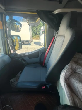 Renault T undefined | Auto.bg — изображение 8 Renault T undefined | Auto.bg — изображение 8