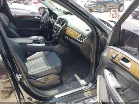 Mercedes-Benz GL 450 * 4MATIC * CARFAX * ОПЦИЯ ЗА ФИНАНСИРАНЕ * | Auto.bg — изображение 5 Mercedes-Benz GL 450 * 4MATIC * CARFAX * ОПЦИЯ ЗА ФИНАНСИРАНЕ * | Auto.bg — изображение 5