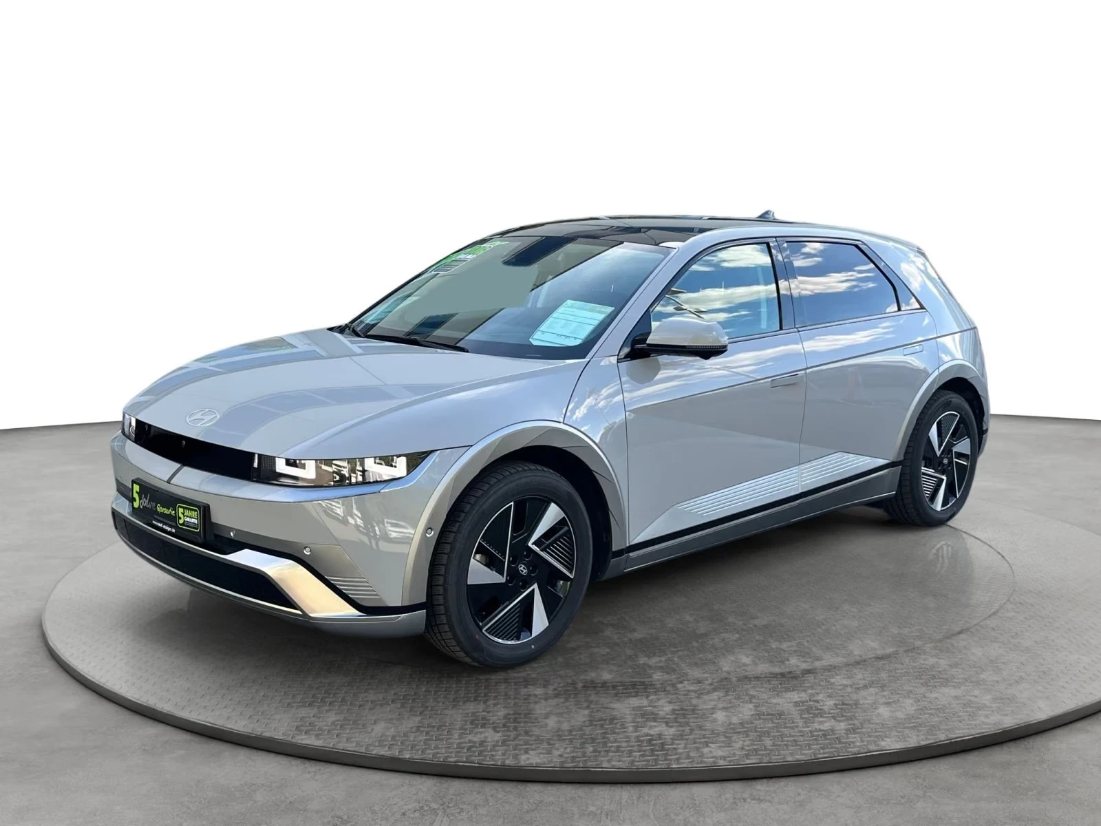 Hyundai Ioniq 5 84kWh AWD Uniq 19 HuD Pano 360 Bose | Auto.bg — изображение 1 Hyundai Ioniq 5 84kWh AWD Uniq 19 HuD Pano 360 Bose | Auto.bg — изображение 1