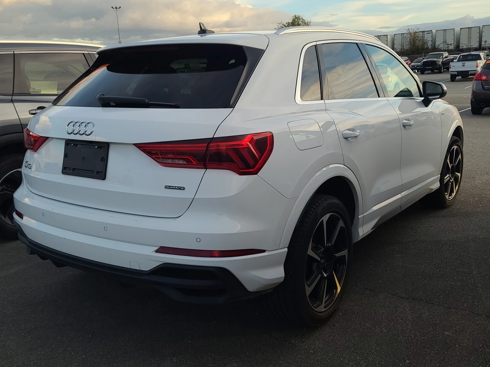 Audi Q3 * CARFAX * БЕЗ ПЪРВОНАЧАЛНА ВНОСКА - изображение 3 | Auto.bg Audi Q3 * CARFAX * БЕЗ ПЪРВОНАЧАЛНА ВНОСКА - изображение 3