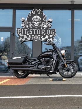 Suzuki Boulevard C90T