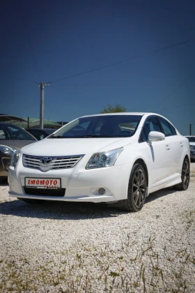 Снимка Toyota Avensis
