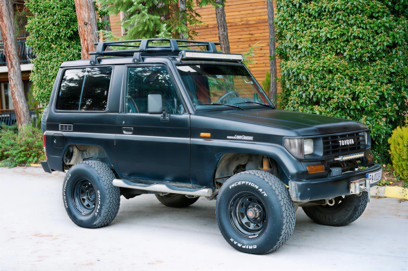Toyota Land cruiser RJ70 2.4 бензин 105 к.с. 4x4 - 21500 лв. / 10992.78 € - 21910014 1 | Car24.bg Toyota Land cruiser RJ70 2.4 бензин 105 к.с. 4x4 - 21500 лв. / 10992.78 € - 21910014 1