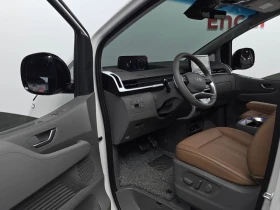 Hyundai Staria 2.2 Automatic | Auto.bg — изображение 9 Hyundai Staria 2.2 Automatic | Auto.bg — изображение 9