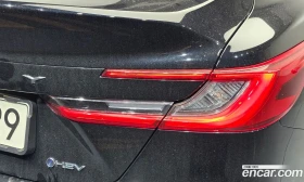Toyota Camry 2.5 XLE Hybrid | Auto.bg — изображение 9 Toyota Camry 2.5 XLE Hybrid | Auto.bg — изображение 9