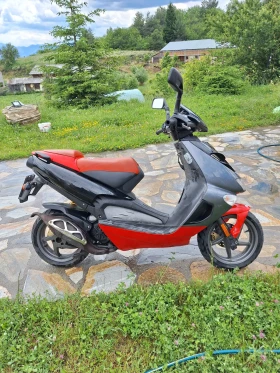 Aprilia Sr undefined | Auto.bg — изображение 3 Aprilia Sr undefined | Auto.bg — изображение 3