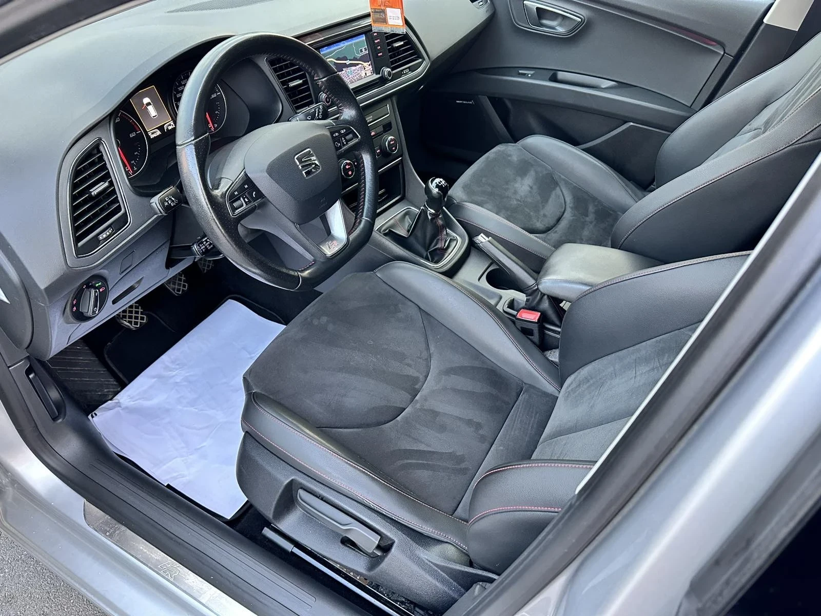 Seat Leon 3xFR-Line Assisted-Front Assisted-Matrix-Distronic - изображение 10 | Auto.bg Seat Leon 3xFR-Line Assisted-Front Assisted-Matrix-Distronic - изображение 10