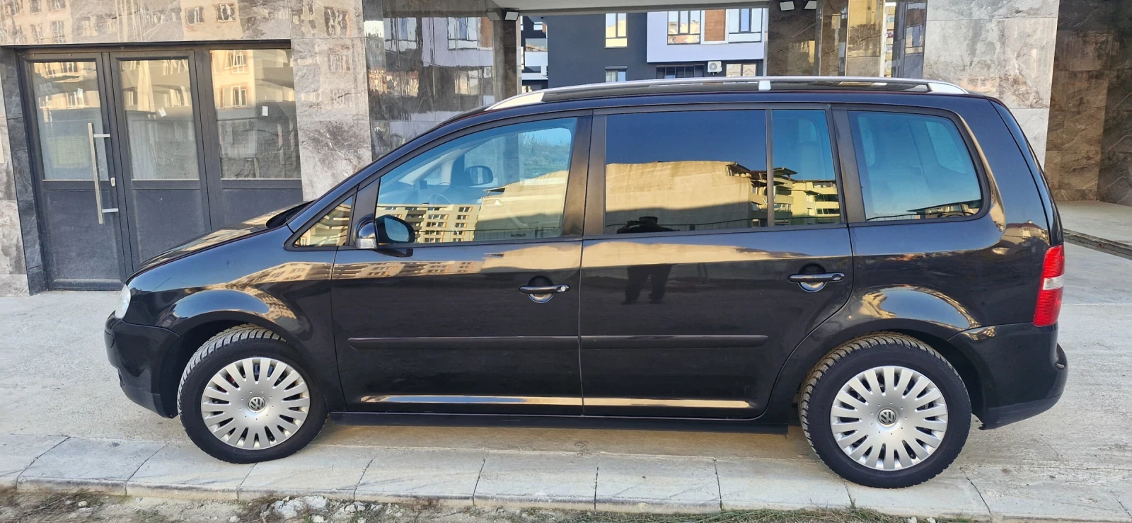VW Touran  - изображение 3 | Auto.bg VW Touran  - изображение 3