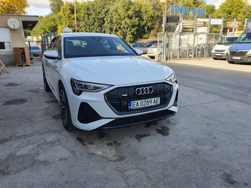 Audi E-Tron - 33000 € / 64542.39 лв. - 91991156 1 | Car24.bg Audi E-Tron - 33000 € / 64542.39 лв. - 91991156 1