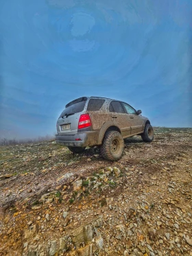 Kia Sorento 2, 5 ръчка - 6500 € - 30440906 3 | Car24.bg Kia Sorento 2, 5 ръчка - 6500 € - 30440906 3