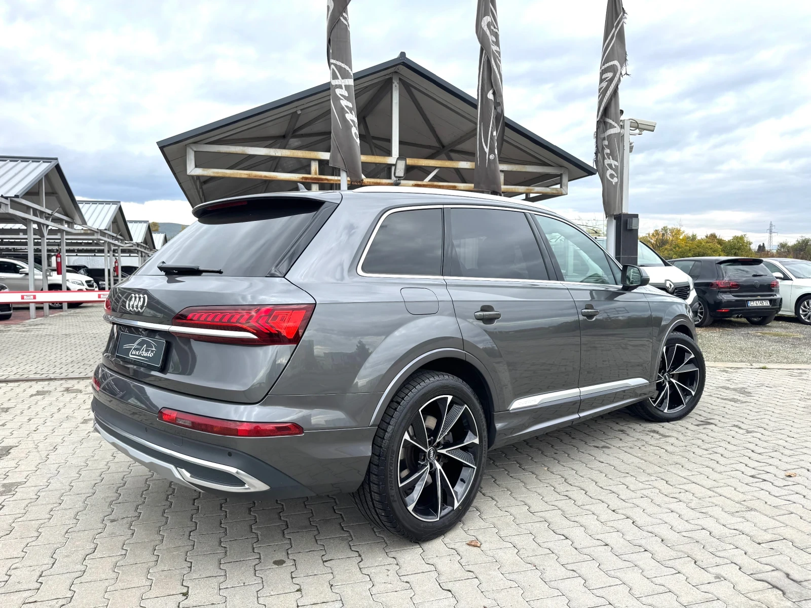 Audi Q7 55TFSIe#MATRIX#ОБДУХВАНЕ#AIRMAT#B&O#DISTR#HEADUP - изображение 5 | Auto.bg Audi Q7 55TFSIe#MATRIX#ОБДУХВАНЕ#AIRMAT#B&O#DISTR#HEADUP - изображение 5