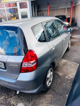 Honda Jazz AVTOMAT - 7400 лв. / 3783.56 € - 98279028 7 | Car24.bg Honda Jazz AVTOMAT - 7400 лв. / 3783.56 € - 98279028 7