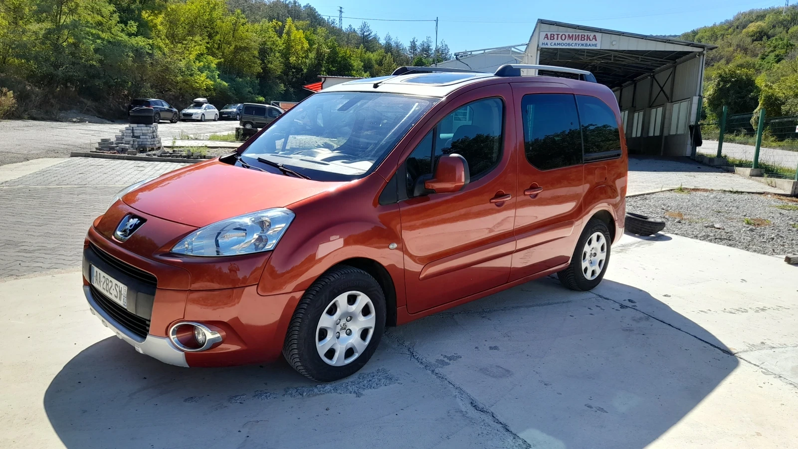 Peugeot Partner 1.6HDI.evro4 - изображение 7 | Auto.bg Peugeot Partner 1.6HDI.evro4 - изображение 7