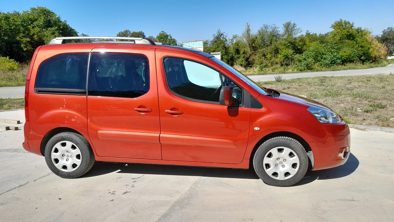 Peugeot Partner 1.6HDI.evro4 - изображение 2 | Auto.bg Peugeot Partner 1.6HDI.evro4 - изображение 2