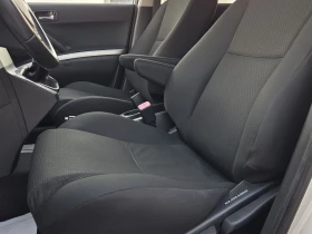 Toyota Corolla verso 2.2D-4D | Auto.bg — изображение 13 Toyota Corolla verso 2.2D-4D | Auto.bg — изображение 13
