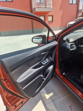 Toyota C-HR 2.0 184к.с - 28100 € / 54958.82 лв. - 95030880 6 | Car24.bg Toyota C-HR 2.0 184к.с - 28100 € / 54958.82 лв. - 95030880 6