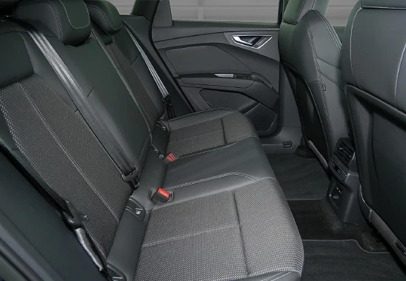 Audi Q4 e-Tron 55 Quattro = S-line = Гаранция - изображение 9 | Auto.bg Audi Q4 e-Tron 55 Quattro = S-line = Гаранция - изображение 9