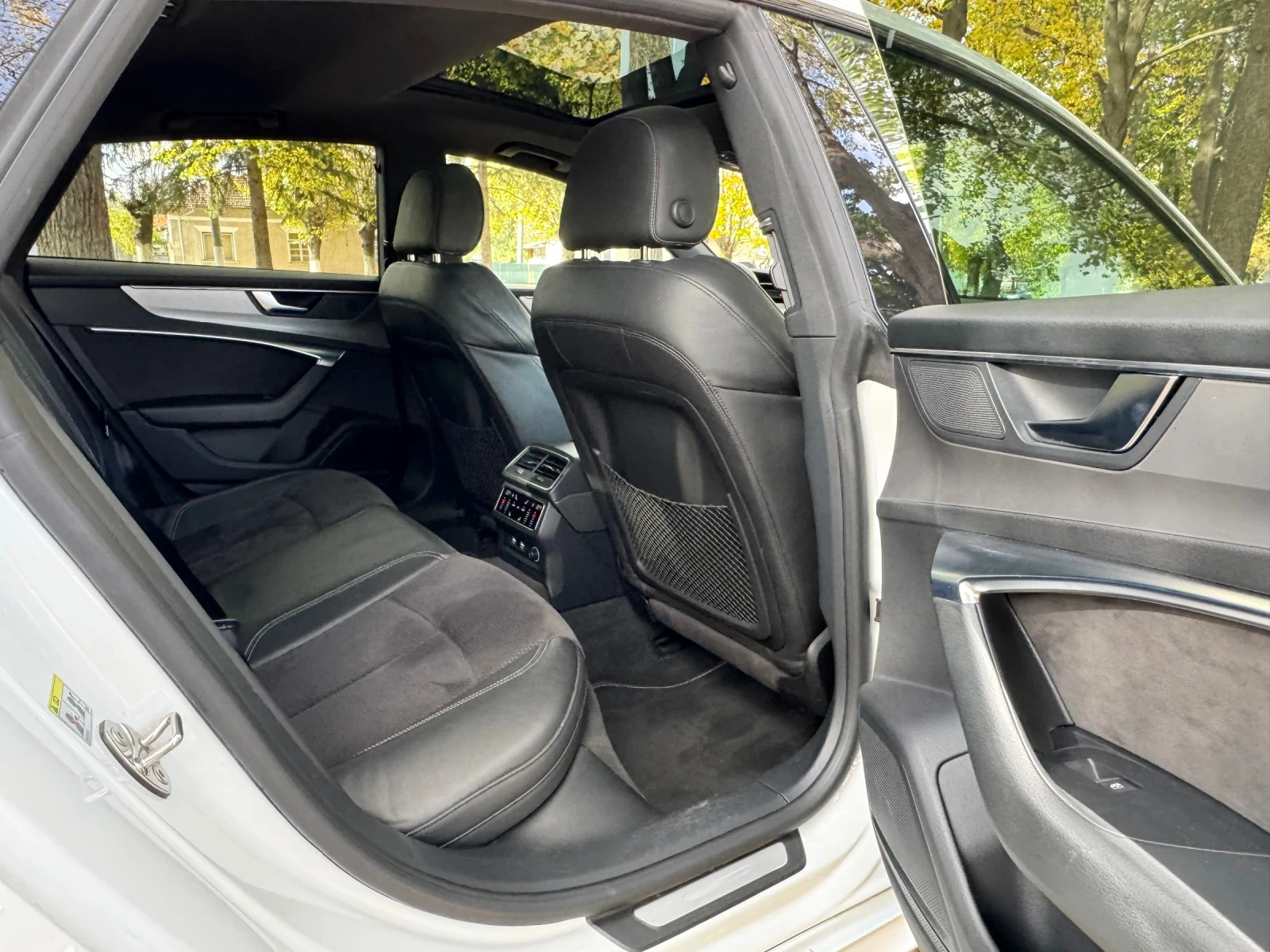 Audi A7 55TFSI S-Line Full Matrix Quattro/Сервизна История - изображение 8 | Auto.bg Audi A7 55TFSI S-Line Full Matrix Quattro/Сервизна История - изображение 8