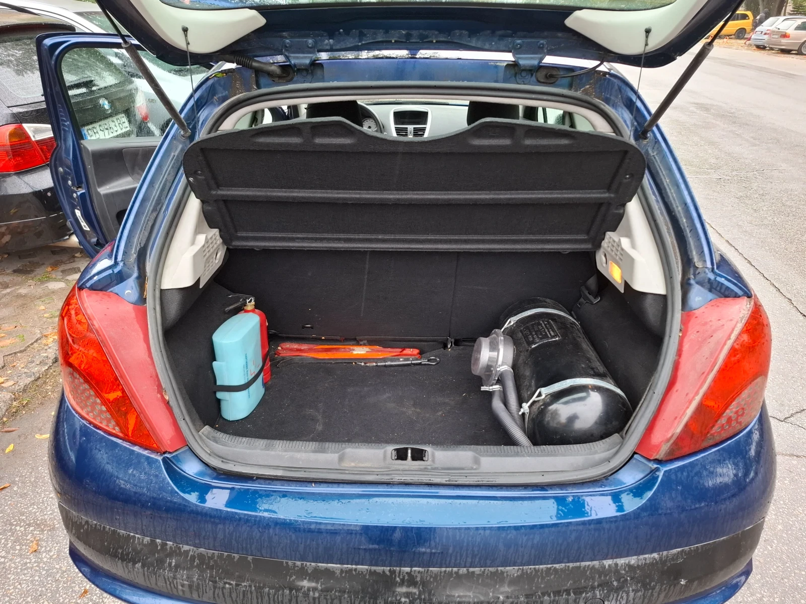 Peugeot 207 Газ/бензин - изображение 7 | Auto.bg Peugeot 207 Газ/бензин - изображение 7