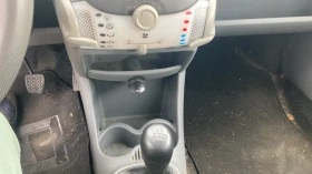 Toyota Aygo 1.0 Benzin 68konq Klima | Auto.bg — изображение 8 Toyota Aygo 1.0 Benzin 68konq Klima | Auto.bg — изображение 8