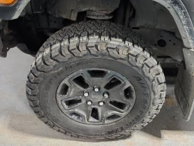 Jeep Gladiator * SPORT S CREW CAB SHORT BED * CARFAX * БЕЗ ПЪРВОН - 19000 € / 37160.77 лв. - 50951765 6 | Car24.bg Jeep Gladiator * SPORT S CREW CAB SHORT BED * CARFAX * БЕЗ ПЪРВОН - 19000 € / 37160.77 лв. - 50951765 6