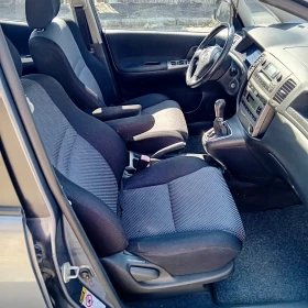 Toyota Corolla verso Verso 2.0D | Auto.bg — изображение 8 Toyota Corolla verso Verso 2.0D | Auto.bg — изображение 8