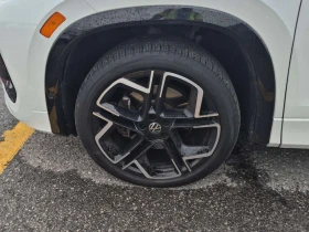 VW Tiguan * HIGHLINE R LINE * Един собственик * Без инцидент | Auto.bg — изображение 14 VW Tiguan * HIGHLINE R LINE * Един собственик * Без инцидент | Auto.bg — изображение 14