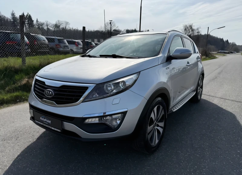 Kia Sportage 2, 0* 136* NAVI* PDC* LED* XENON* КОЖА* CAM* 4* 4 - 7555 € / 14776.30 лв. - 68707468 1 | Car24.bg Kia Sportage 2, 0* 136* NAVI* PDC* LED* XENON* КОЖА* CAM* 4* 4 - 7555 € / 14776.30 лв. - 68707468 1
