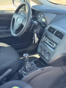 Fiat Punto 1.4i* Климатик* Германия* Оригинал* 177 000 км - 1999 € / 3909.70 лв. - 47830181 12 | Car24.bg Fiat Punto 1.4i* Климатик* Германия* Оригинал* 177 000 км - 1999 € / 3909.70 лв. - 47830181 12